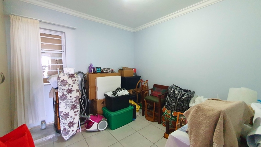 2 Bedroom Property for Sale in Dana Bay Western Cape